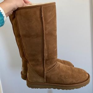 TALL UGG BOOTS CHESTNUT